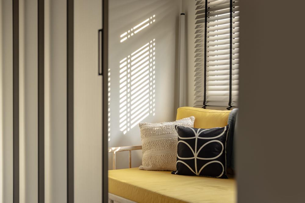 Modern Study with Glass Door and Sofa