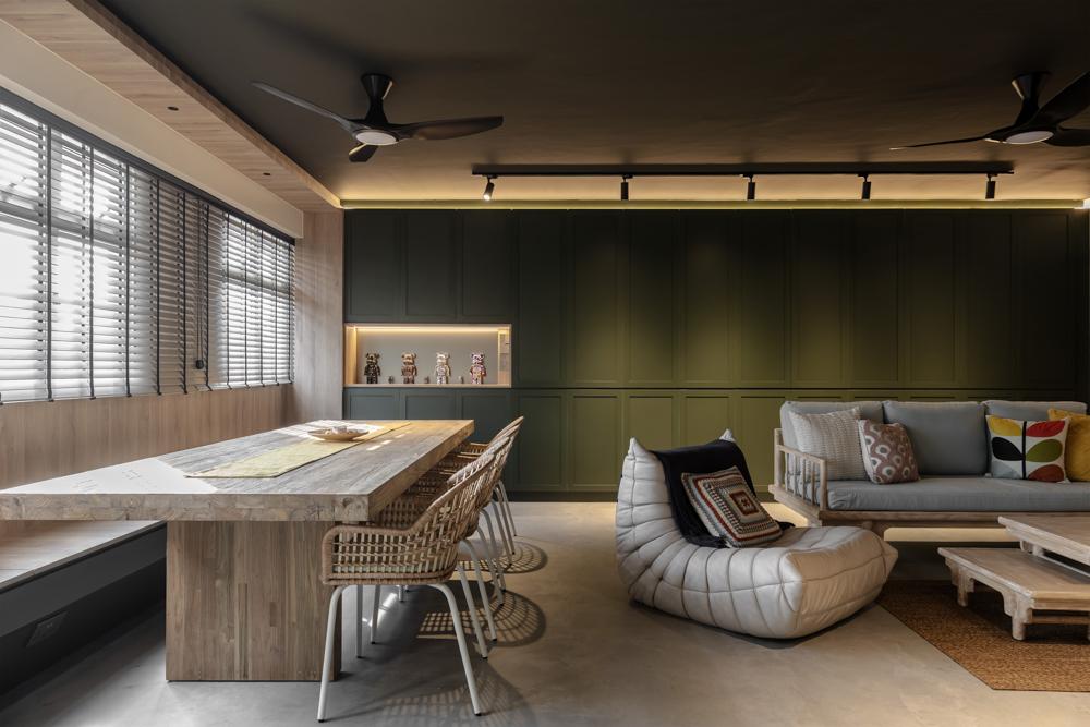 Modern Dining Room with Settee and Sofa