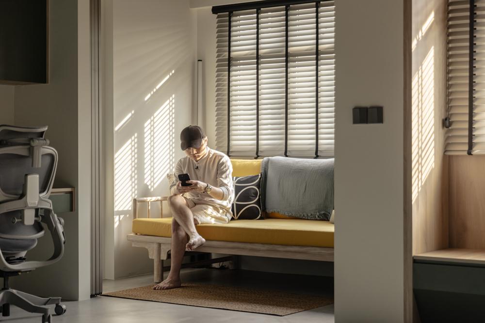 Modern Study with Glass Door and Sofa
