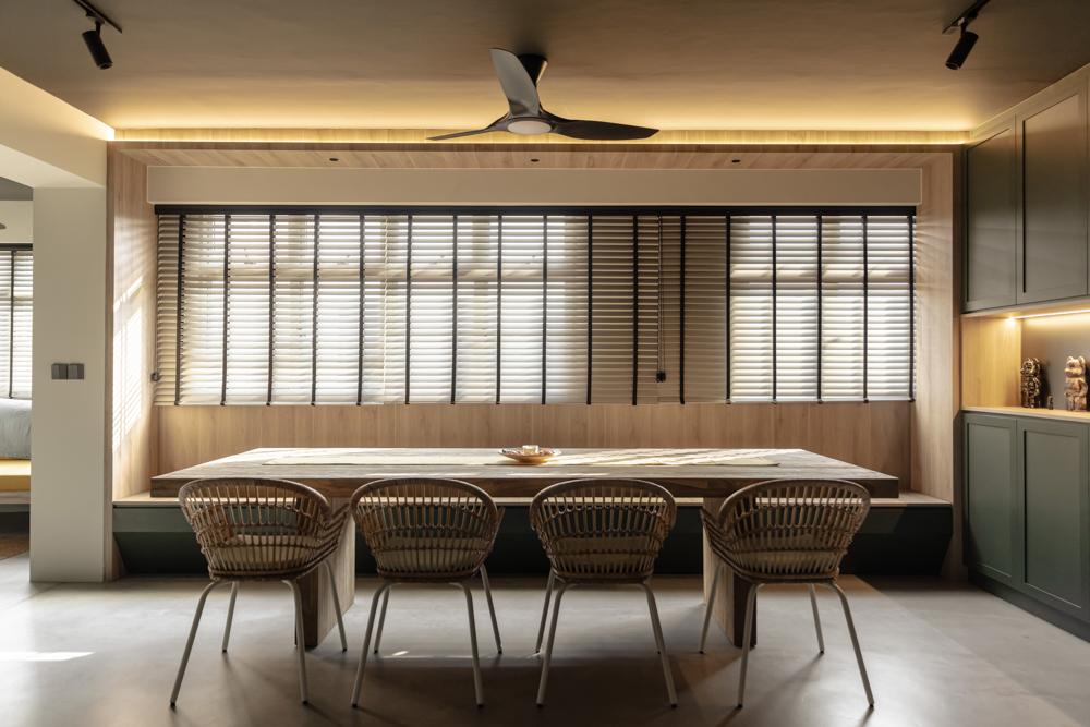 Modern Dining Room with Settee and Sofa