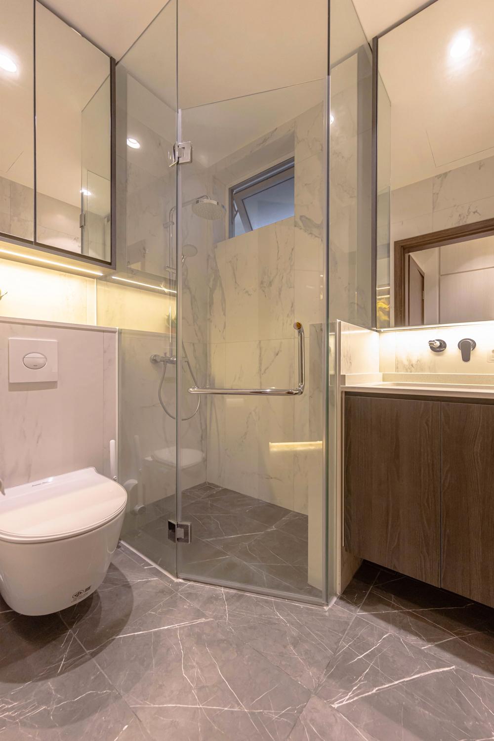 Asian Bathroom with Homogeneous Tiles and Mirror