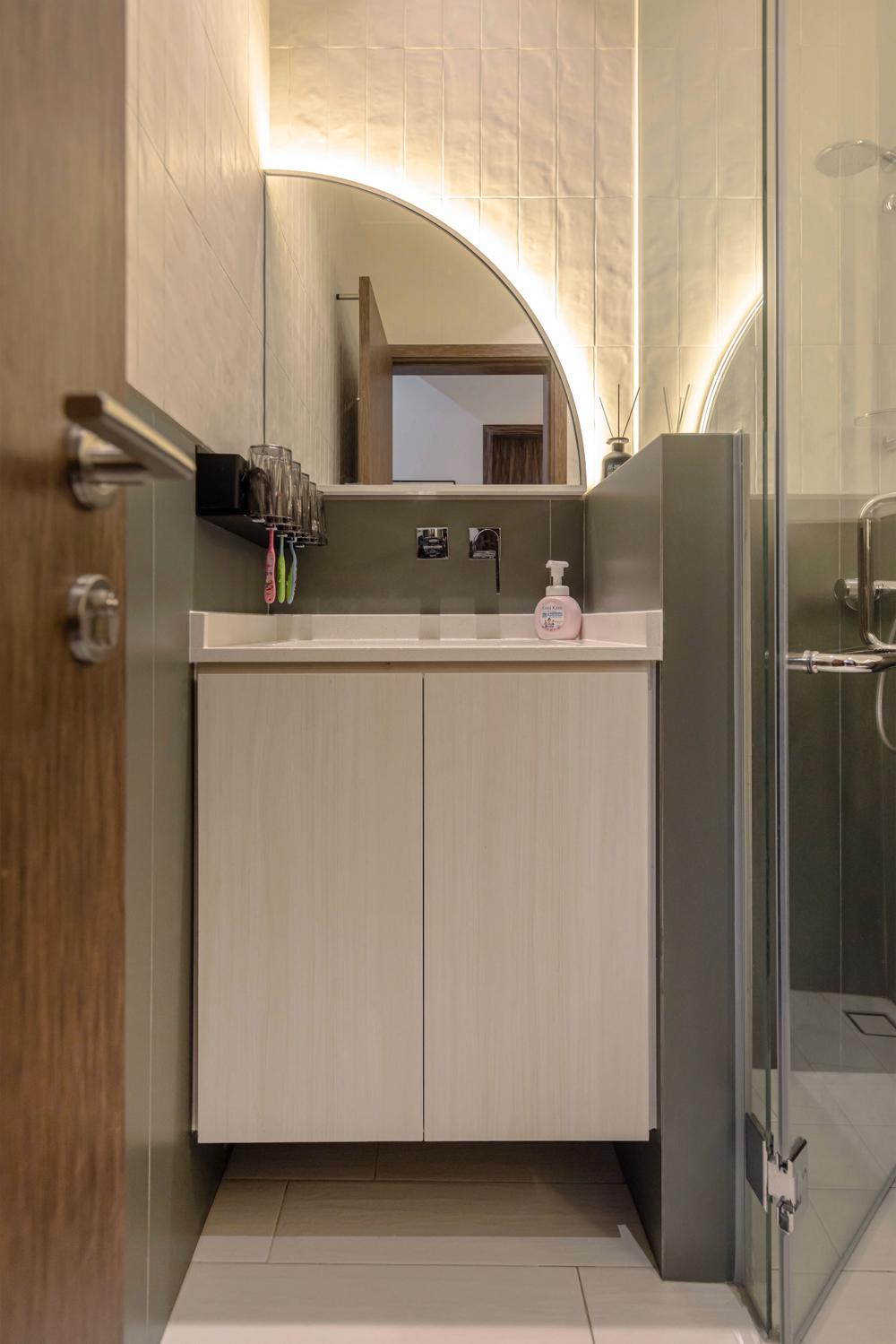 Asian Bathroom with Homogeneous Tiles and Mirror