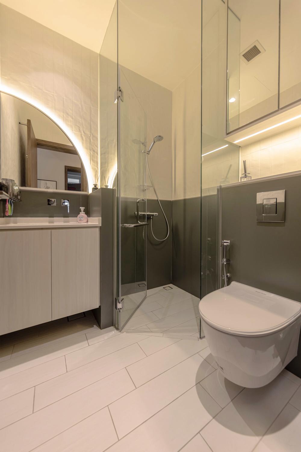 Asian Bathroom with Homogeneous Tiles and Mirror