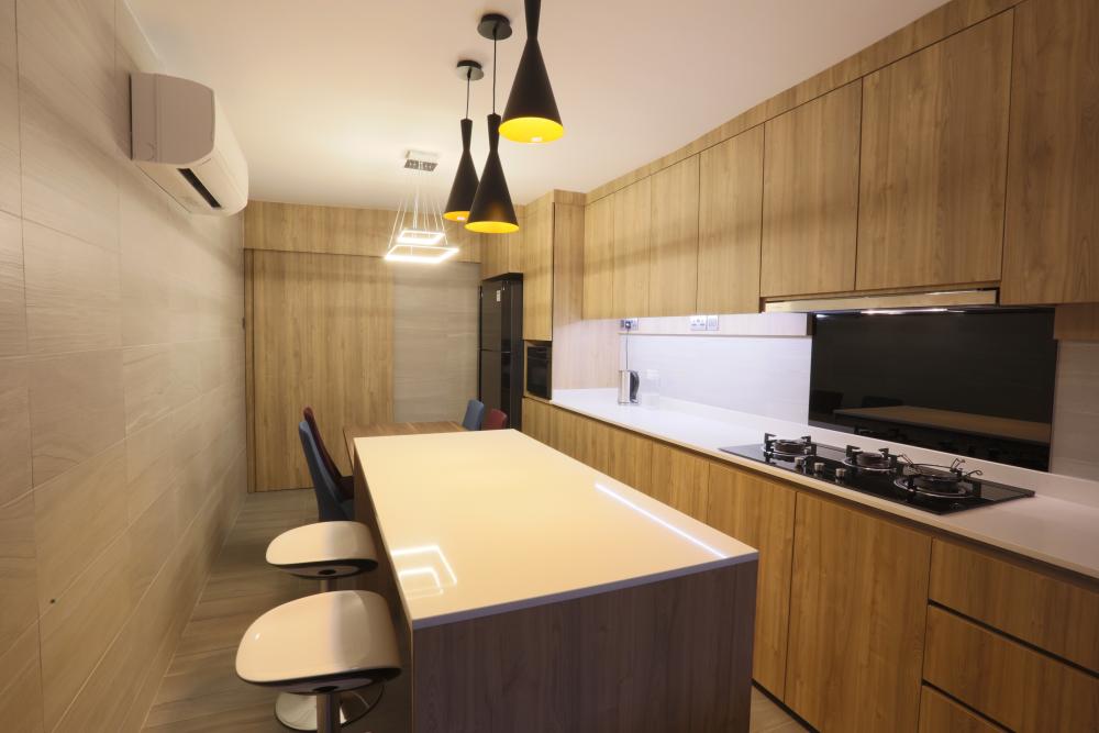Contemporary Kitchen with Countertop and Kitchen Island