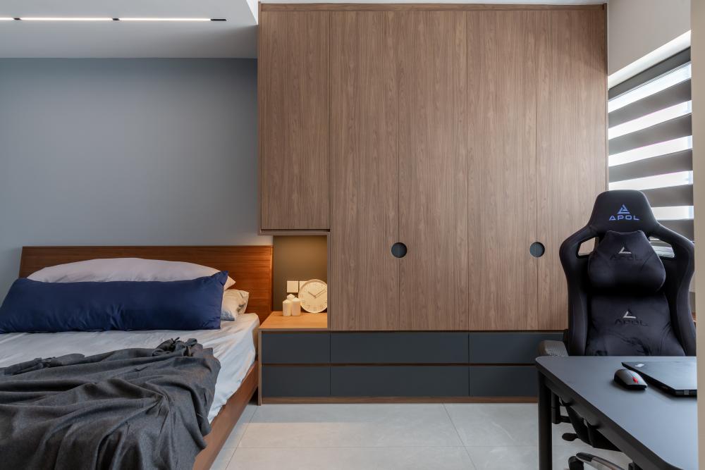 Country Bedroom with Homogeneous Tiles and Wardrobe