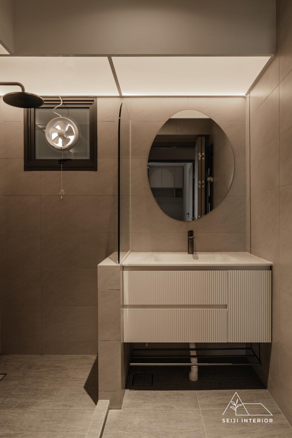 Minimalist Bathroom with Countertop and Homogeneous Tiles