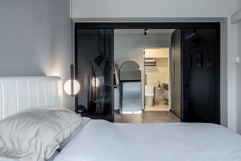 Minimalist Bedroom with Vinyl Flooring and Glass Door