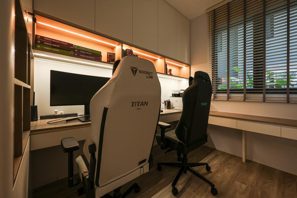 Minimalist Study with Bookshelf and Computer Table