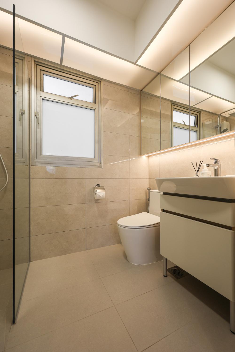 Eclectic Bathroom with Mirror and Shower Screen