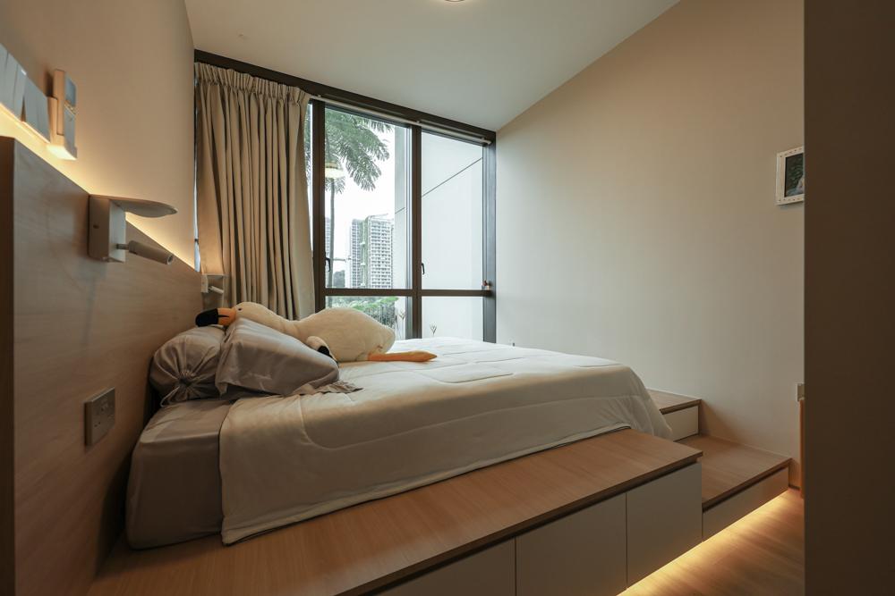 Scandinavian Bedroom with Platform Bed and Cove Lighting