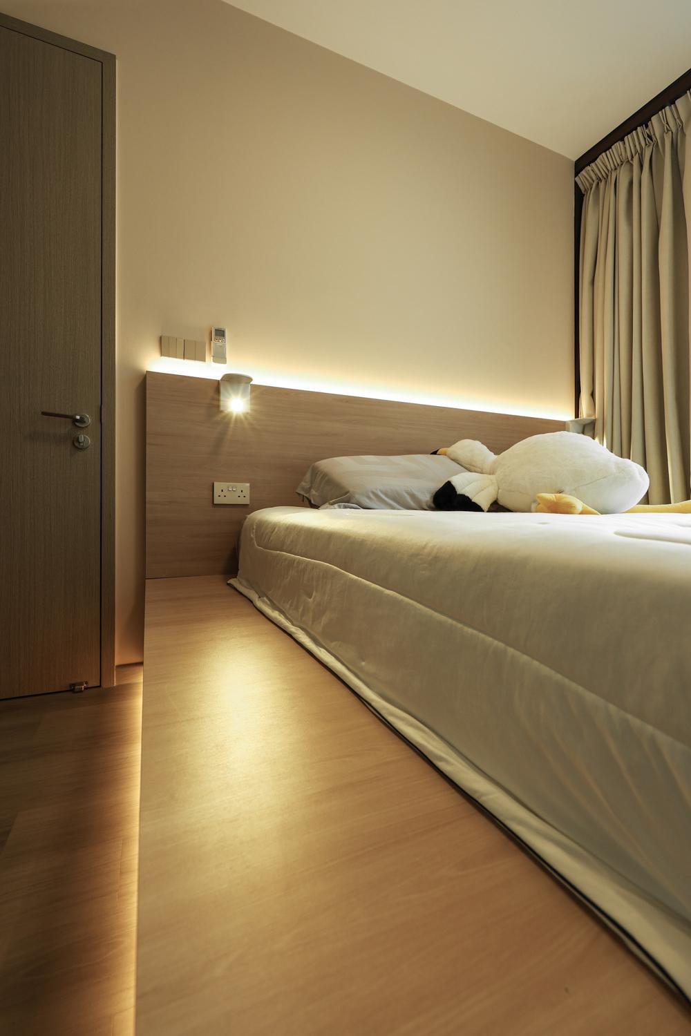 Scandinavian Bedroom with Platform Bed and Cove Lighting