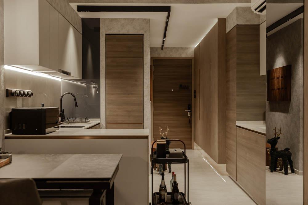 Modern Kitchen with Countertop and Open Kitchen