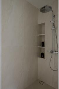 Modern Bathroom at Clover Park