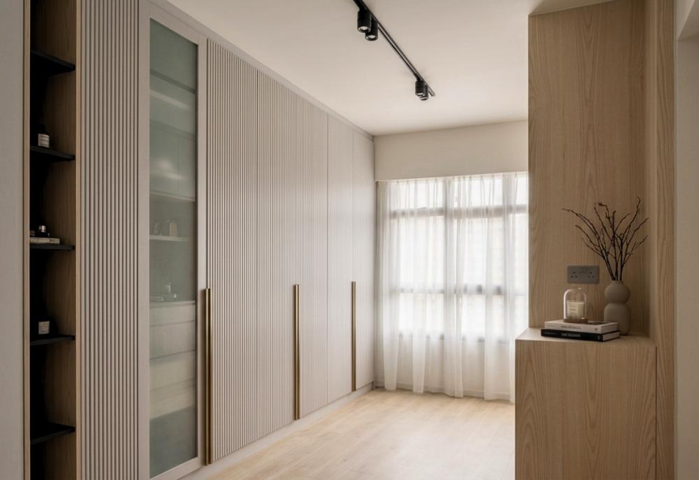 Scandinavian Bedroom with Wardrobe and Sliding Wardrobe