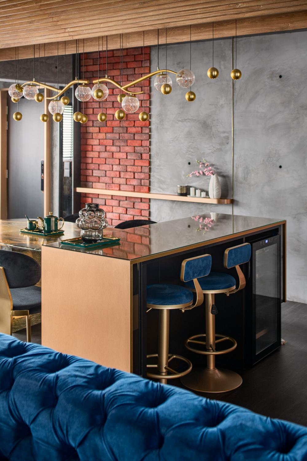 Modern Dining Room with Kitchen Island and Dining Table