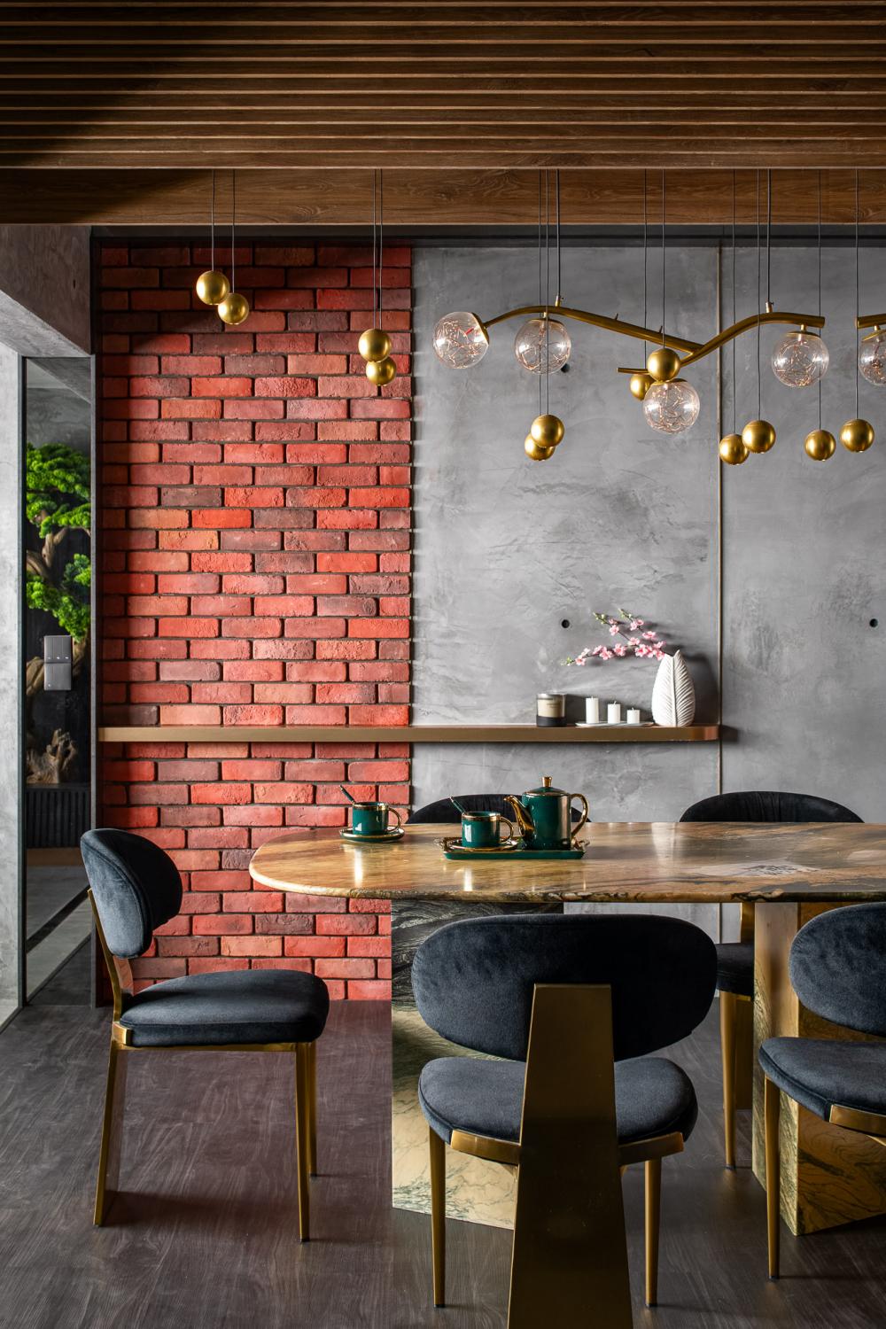 Modern Dining Room with Drop Light and Dining Table