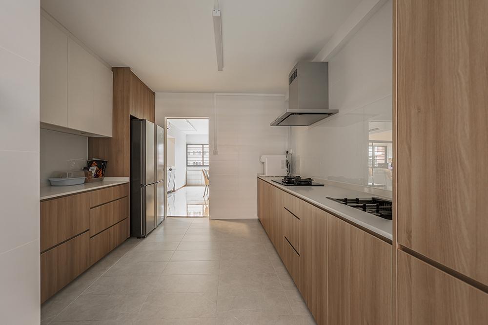 Scandinavian Kitchen with Countertop and Homogeneous Tiles