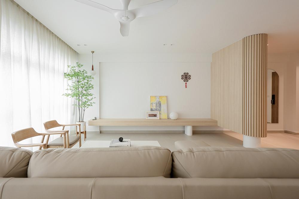 Minimalist Living Room with Homogeneous Tiles and TV Console