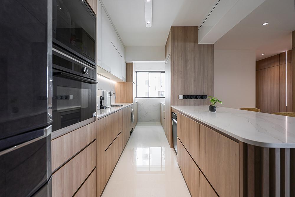 Scandinavian Kitchen with Countertop and Homogeneous Tiles