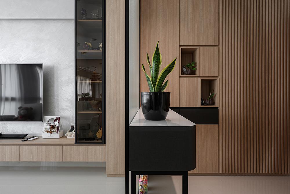 Scandinavian Foyer with Storage Cabinets and Display Cabinets