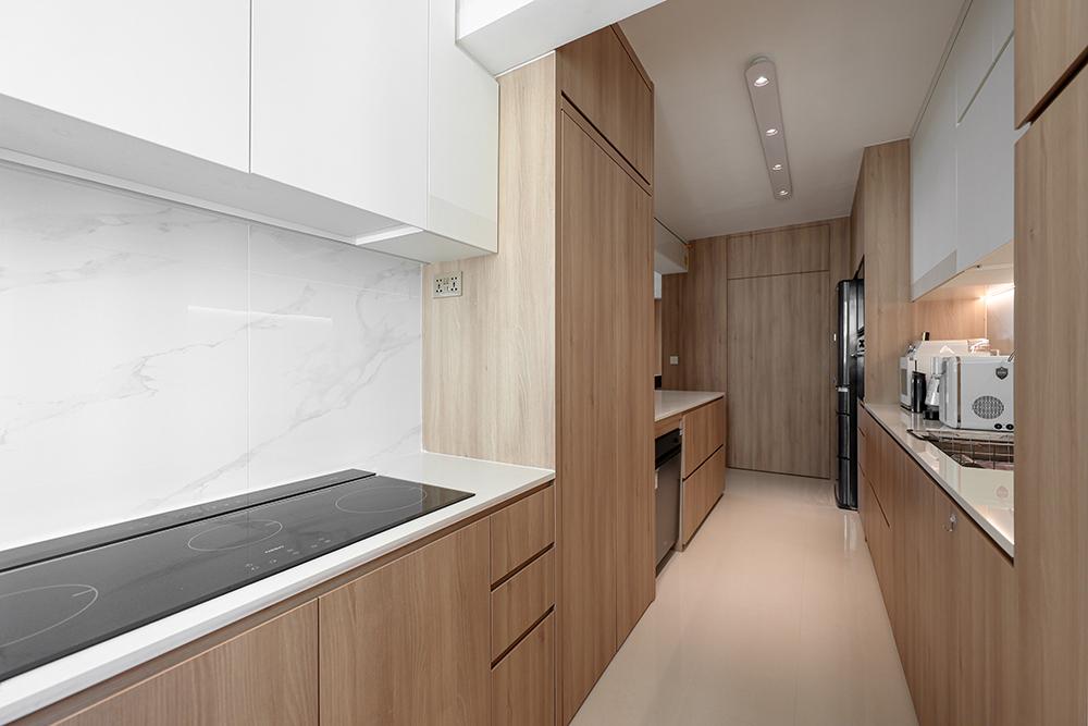 Scandinavian Kitchen with Countertop and Homogeneous Tiles