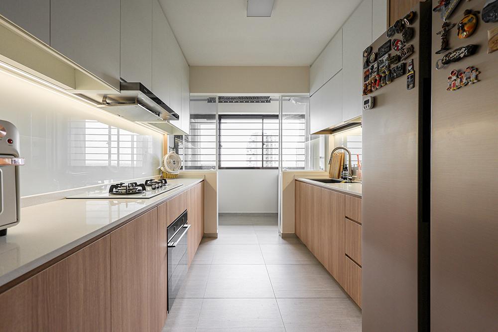Country Kitchen with Countertop and Homogeneous Tiles