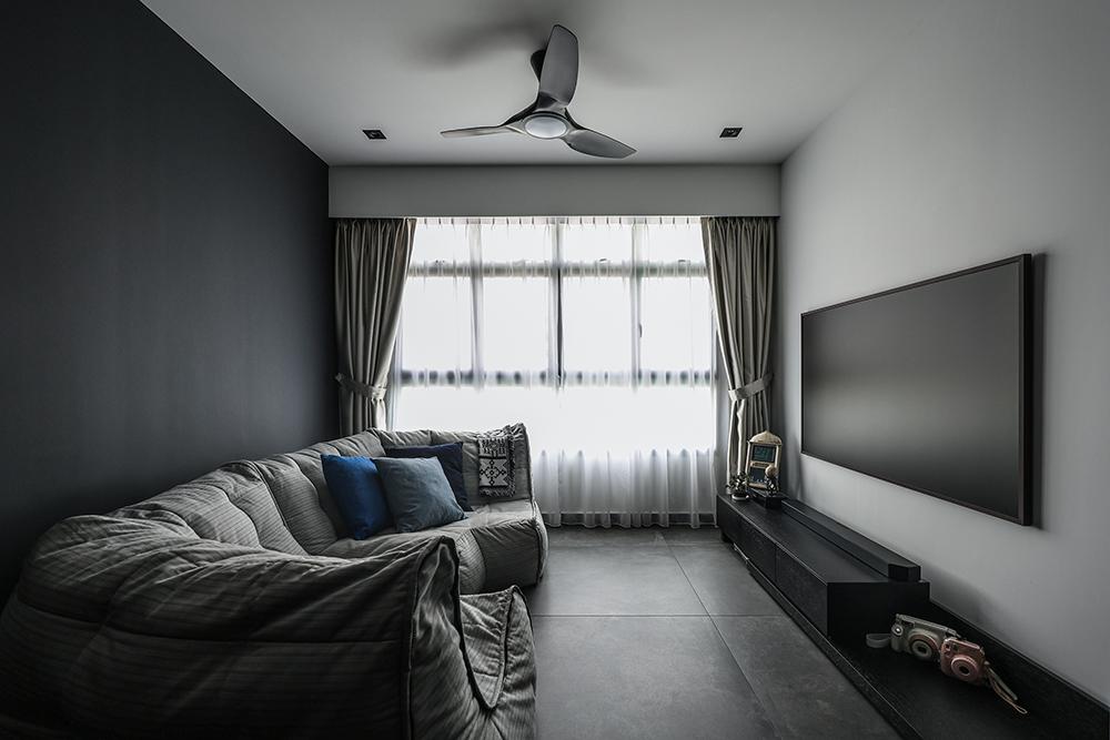 Modern Living Room with Homogeneous Tiles and TV Console