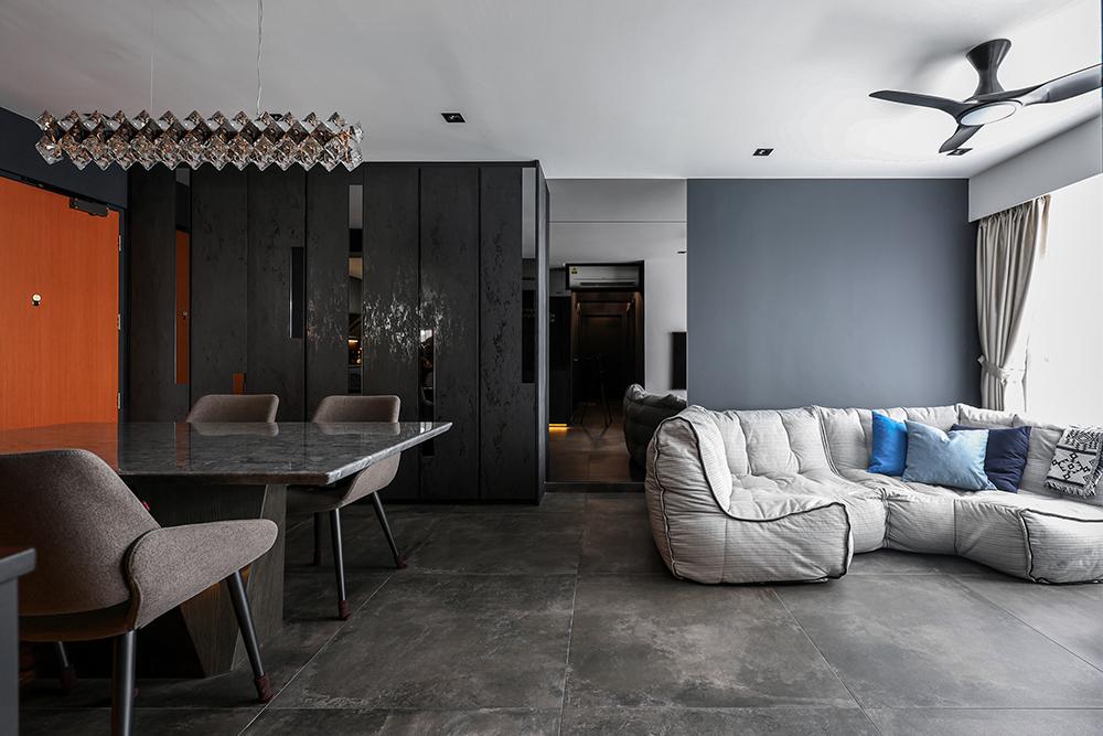 Modern Living Room with Homogeneous Tiles and Mirror