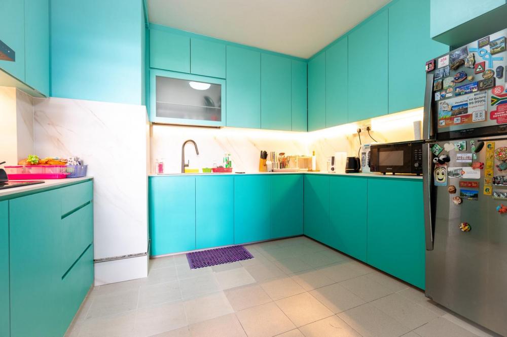 Eclectic Kitchen with Kitchen Backsplash and Kitchen Accessories