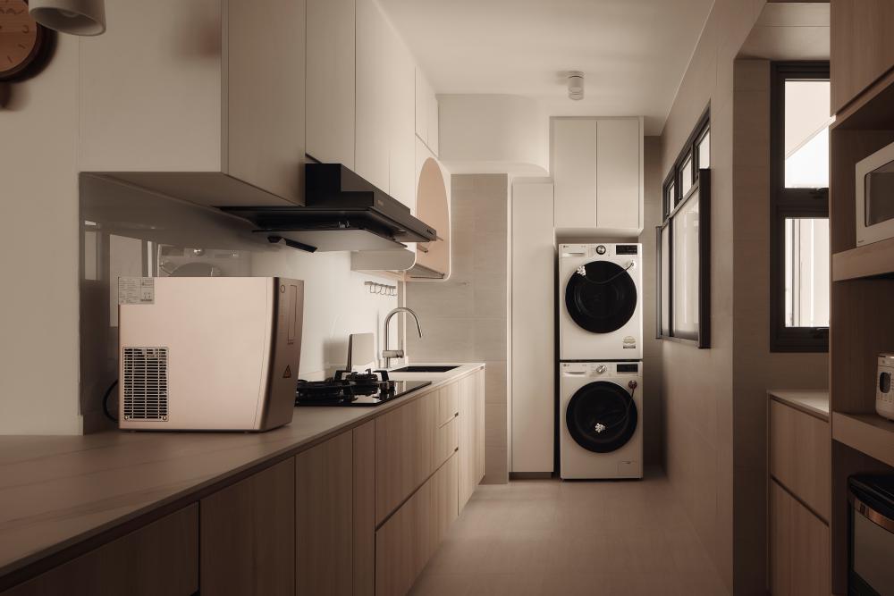 Scandinavian Kitchen with Wood Flooring and Kitchen Window