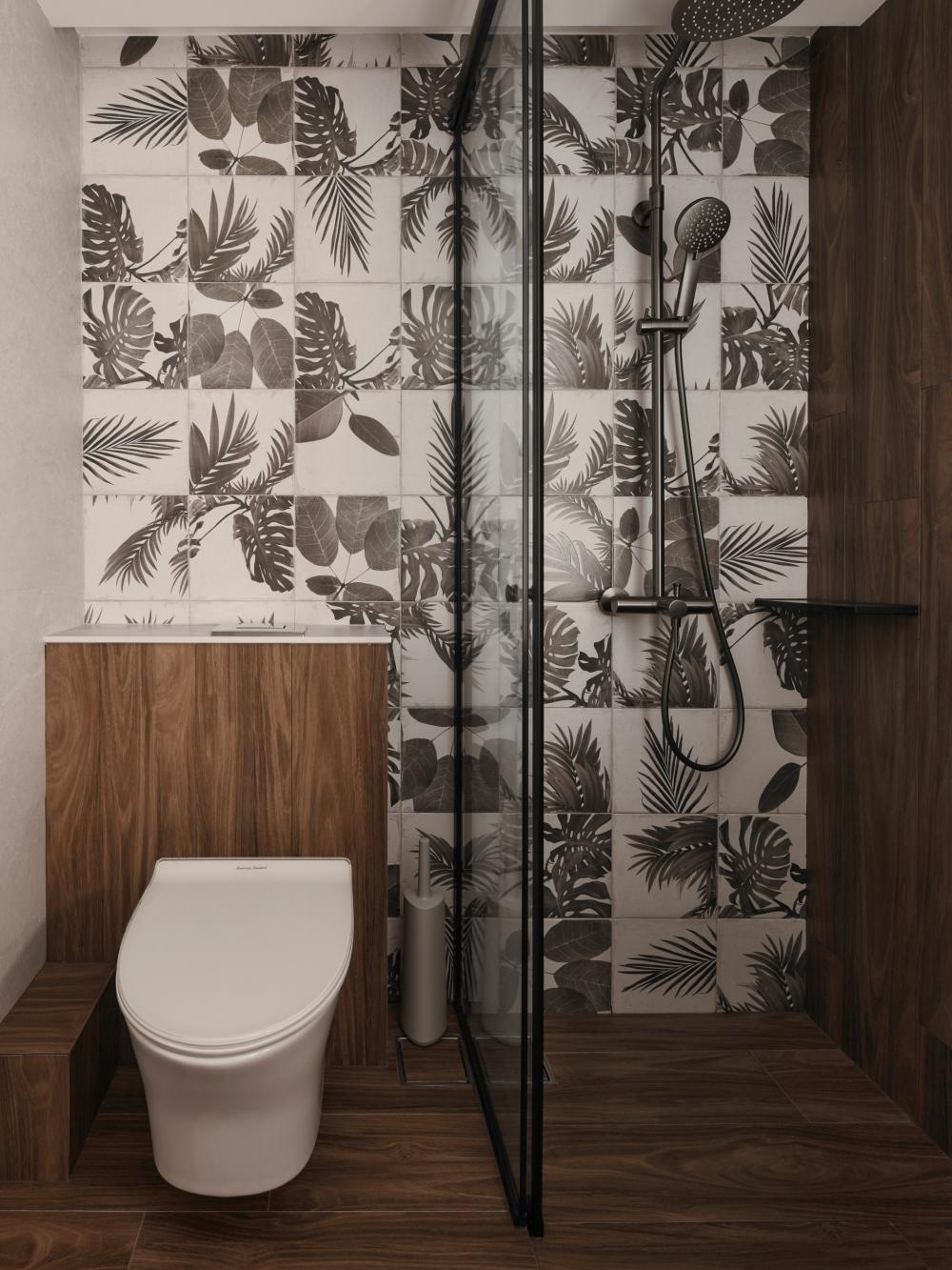 Asian Bathroom with Shower Screen and Rainshower