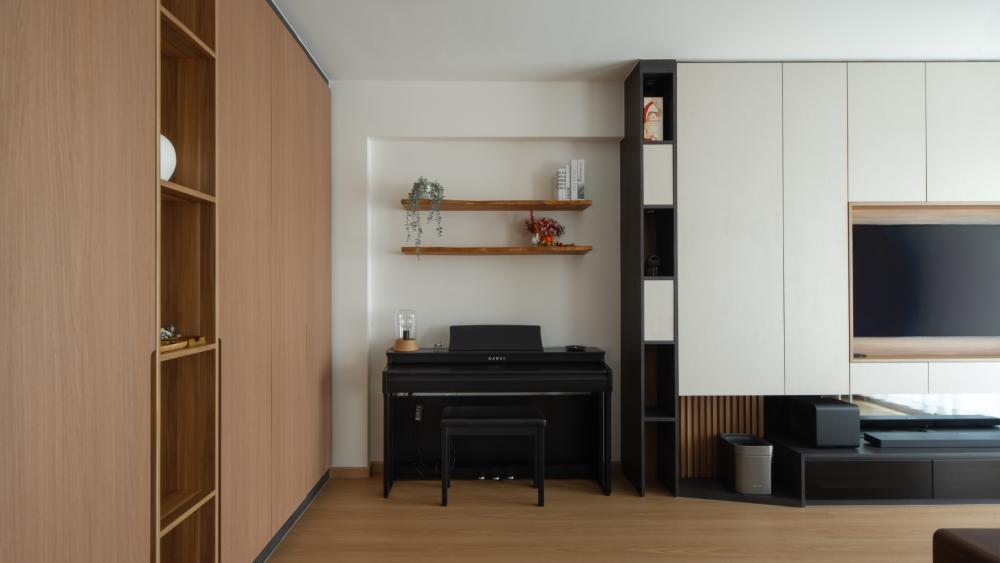 Scandinavian Living Room with Bookshelf and Drop Light