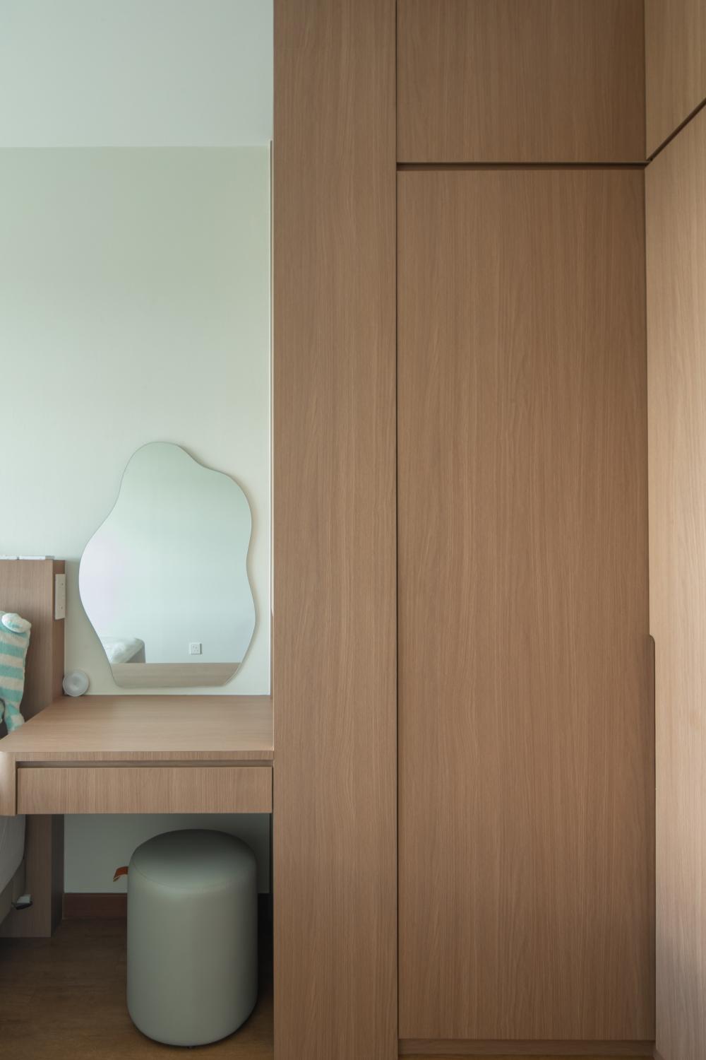 Scandinavian Bedroom with Bedroom Dresser and Queen Bed