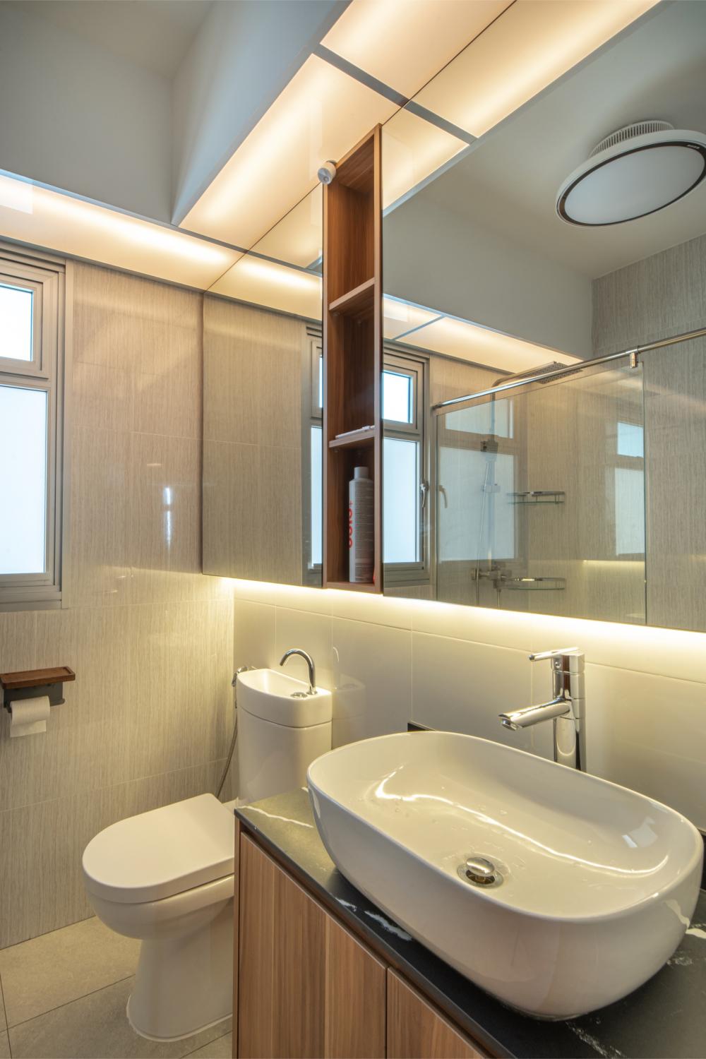 Scandinavian Bathroom with Countertop and Marble Floor