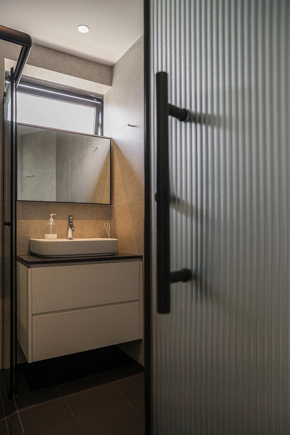 Country Bathroom with Mirror and Glass Door