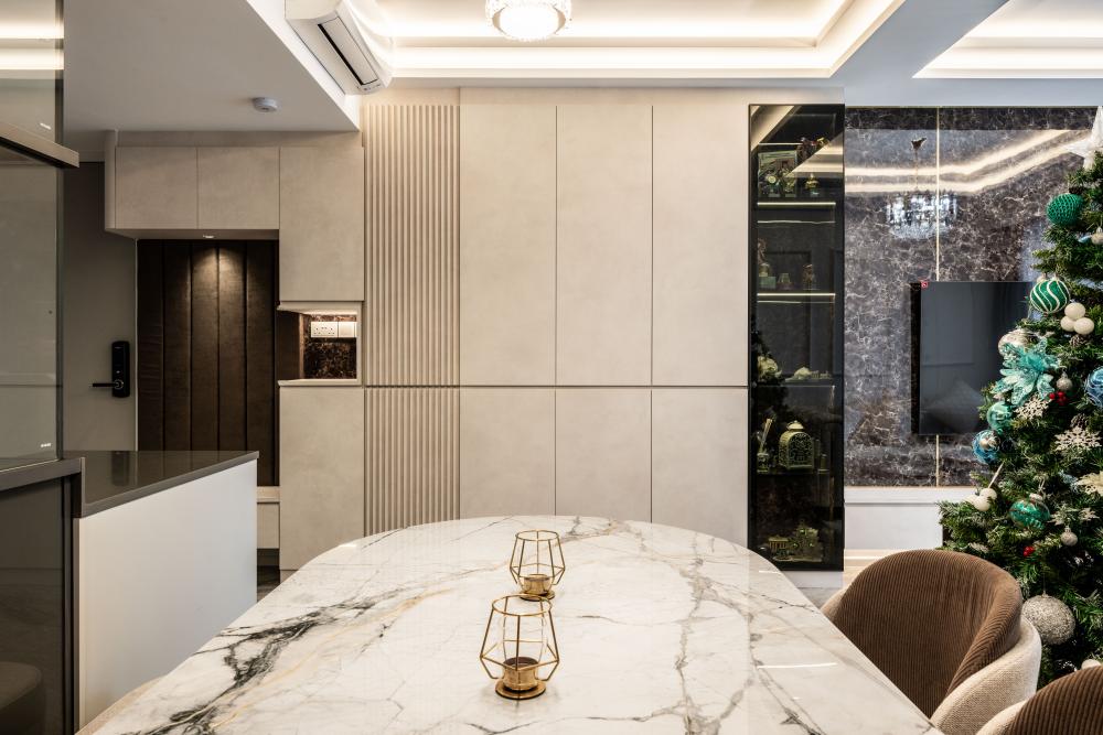 Contemporary Dining Room with Cove Lighting and Dining Table