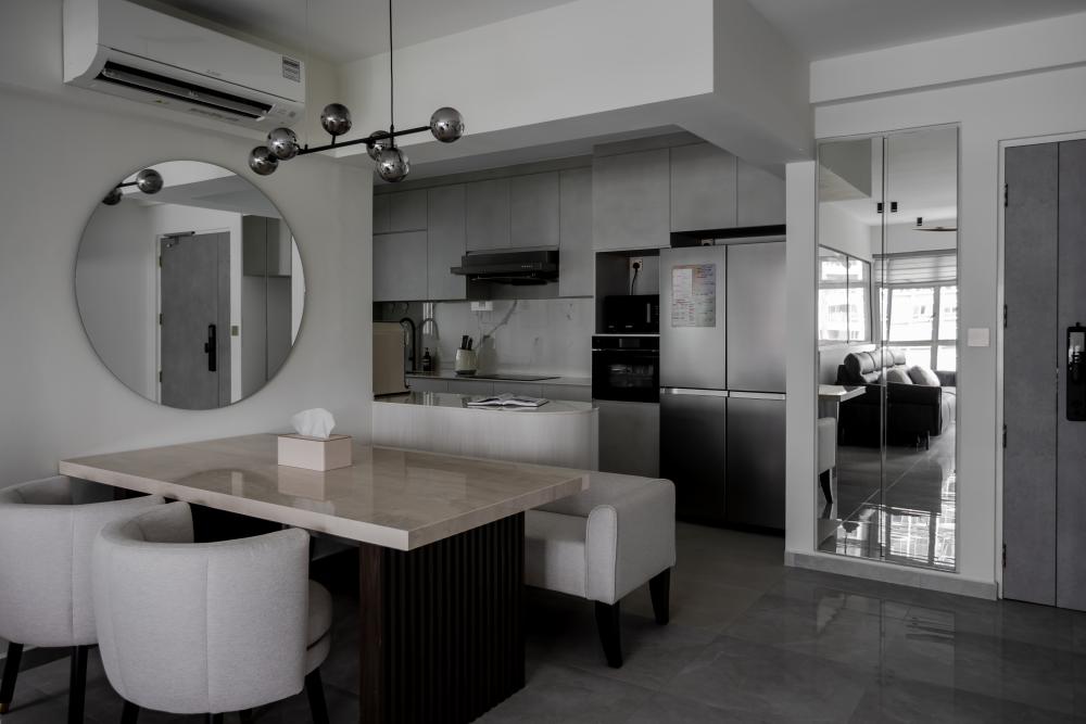 Contemporary Kitchen with Countertop and Kitchen Island