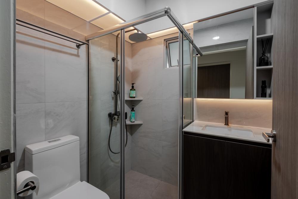 Contemporary Bathroom with Mirror and Laundry Baskets
