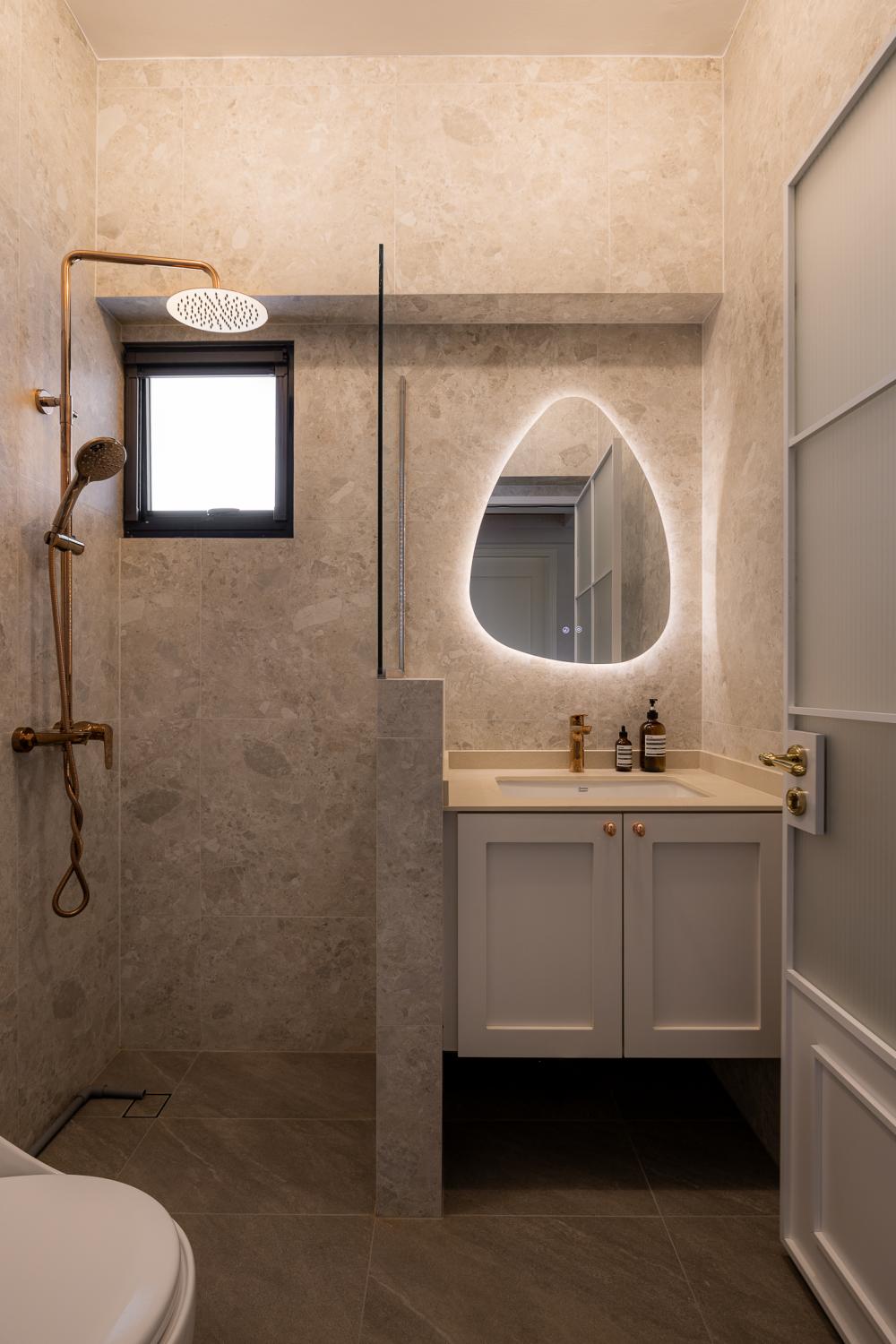 Scandinavian Bathroom with Mirror and Shower Screen