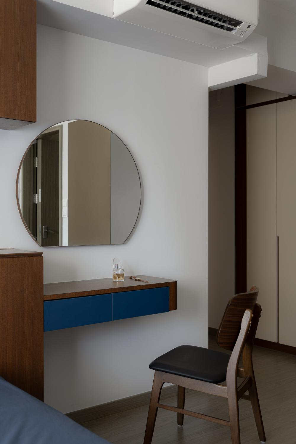 Contemporary Bedroom with Platform Bed and Wardrobe