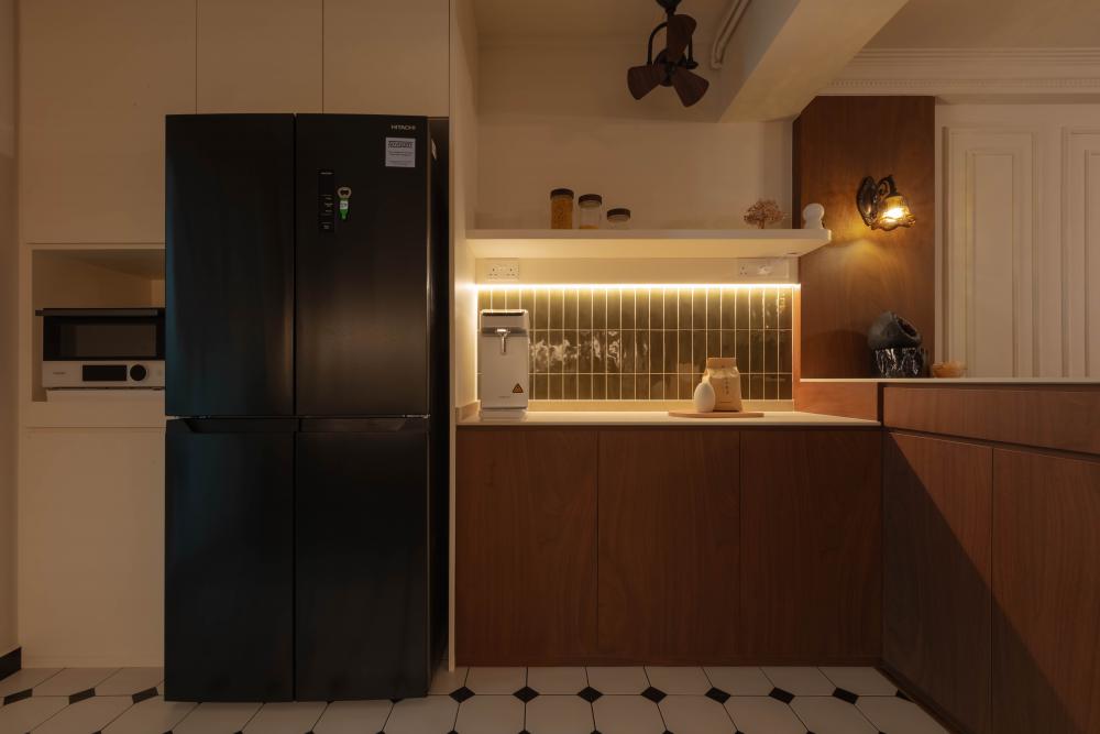 Contemporary Kitchen with Wood Flooring and Kitchen Window