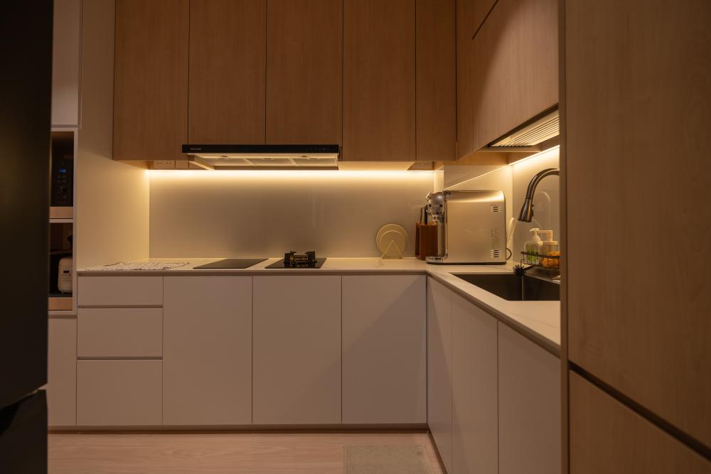 Contemporary Kitchen with Herringbone Tiling and Wood Flooring