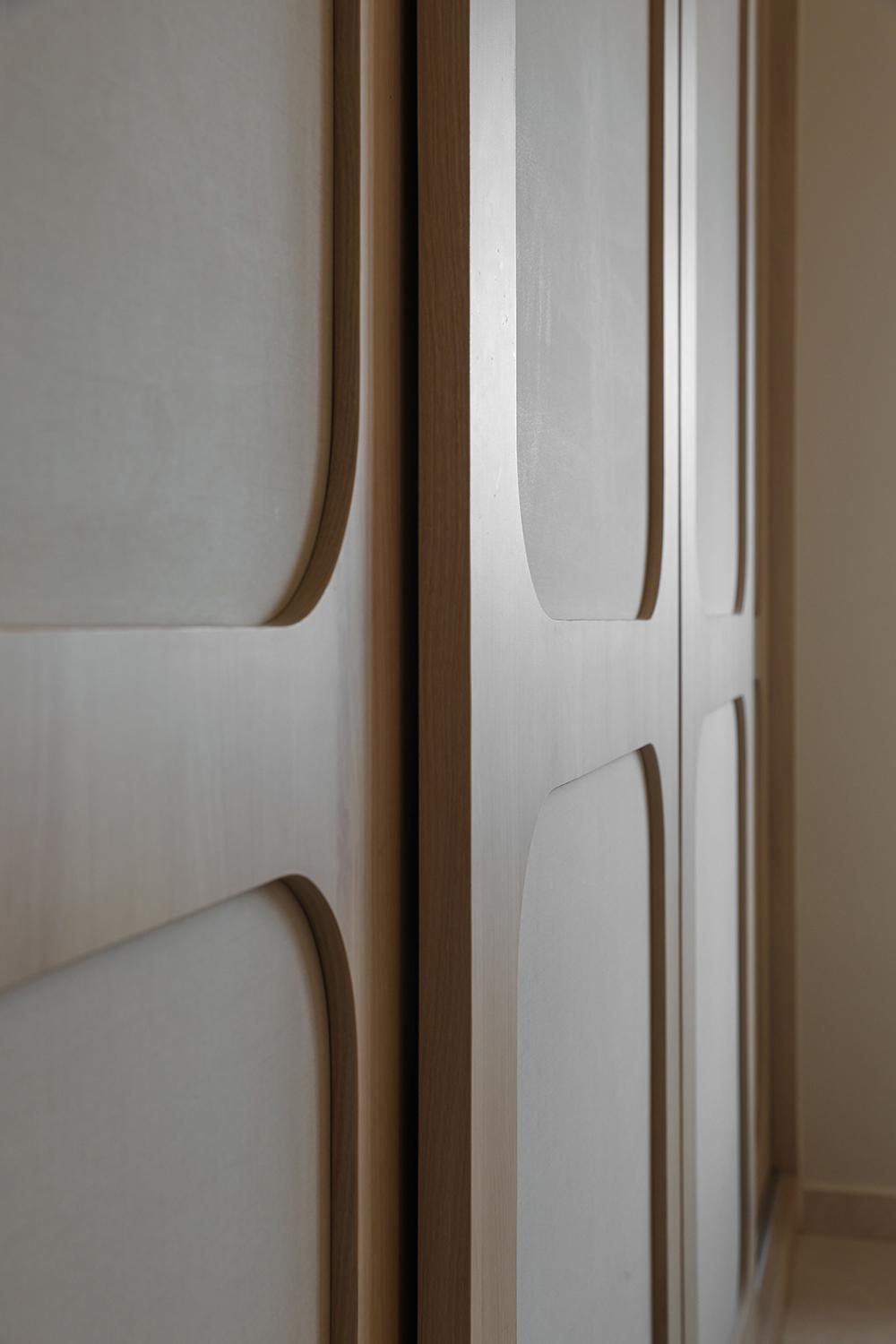 Scandinavian Bedroom with Homogeneous Tiles and Wardrobe