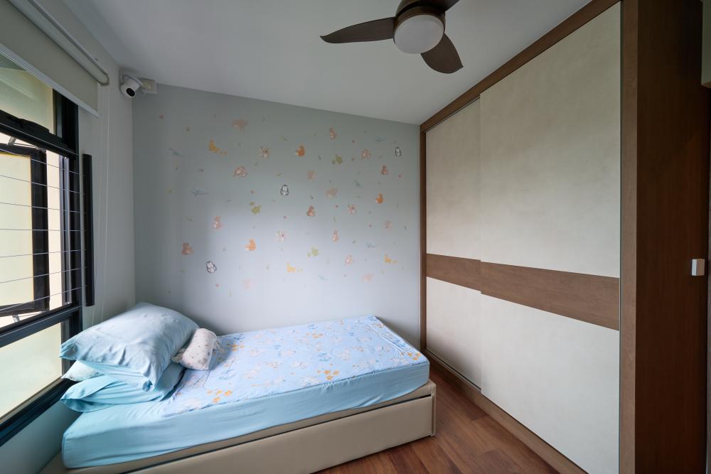 Contemporary Bedroom with Wardrobe and Sliding Wardrobe