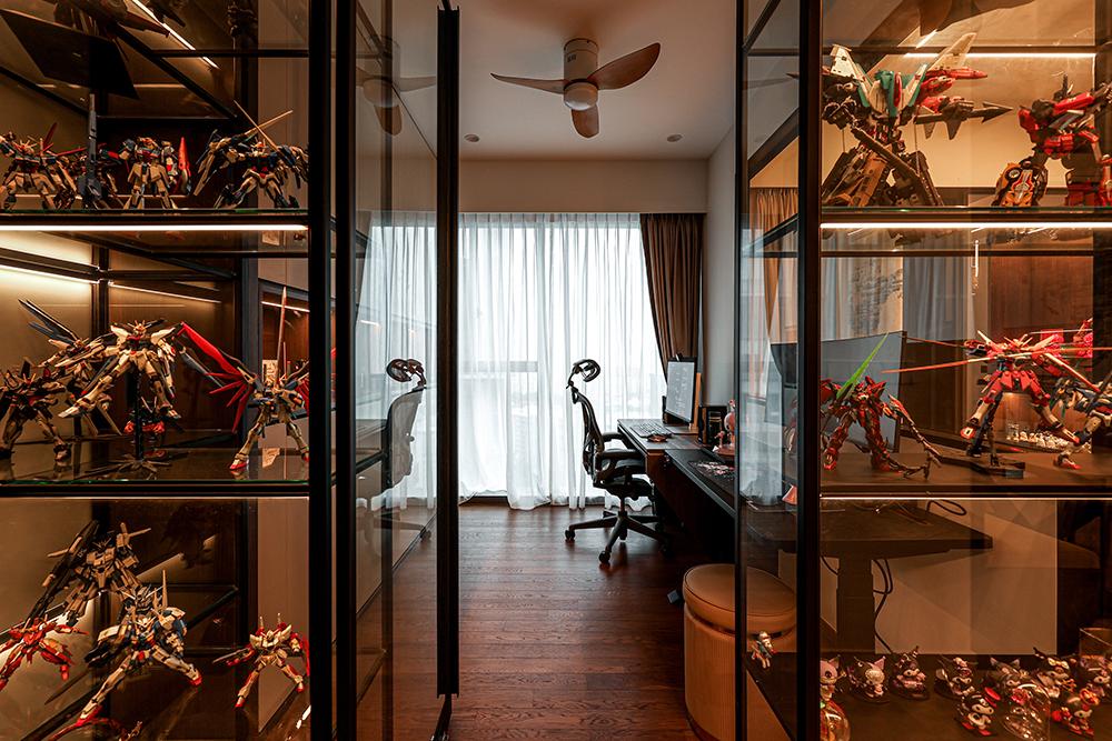 Modern Study with Bookshelf and Glass Door