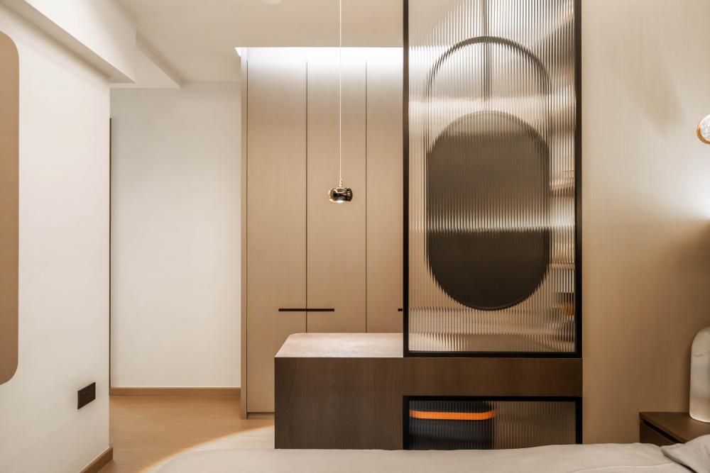 Contemporary Bedroom with Platform Bed and Homogeneous Tiles