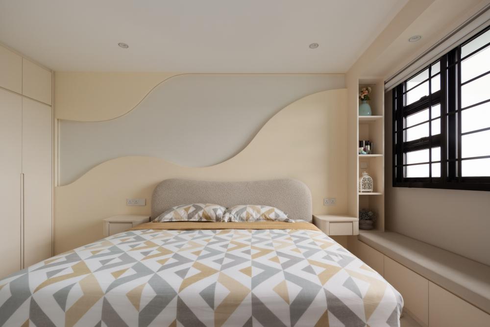Modern Bedroom with Feature Wall and Bay Window