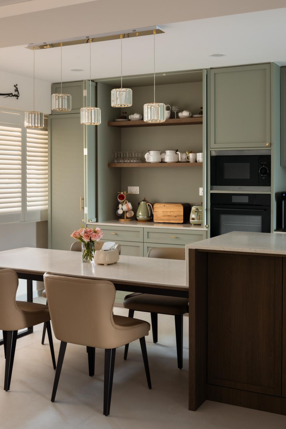 Modern Kitchen with Kitchen Island and Cupboard