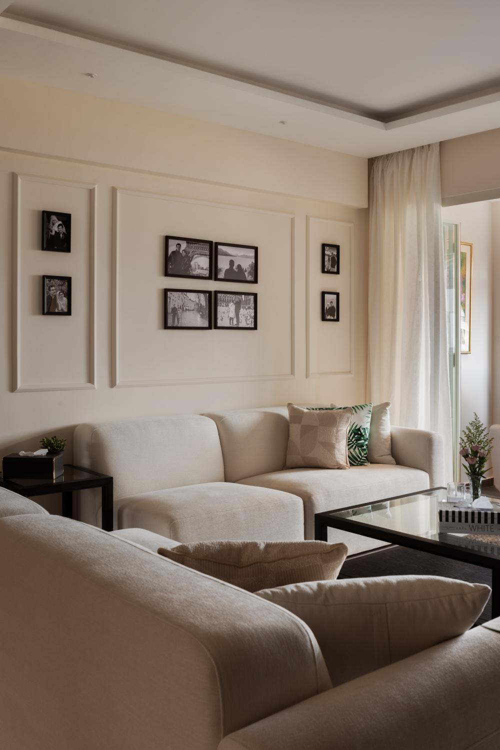Modern Living Room with Feature Wall and Curtain