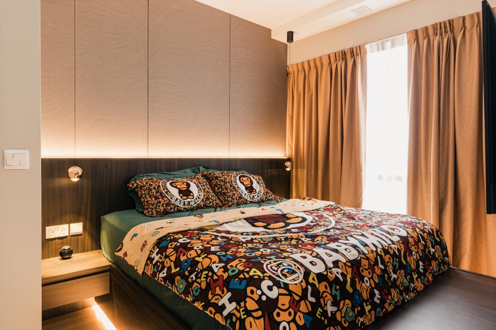Modern Bedroom with Platform Bed and Vinyl Flooring